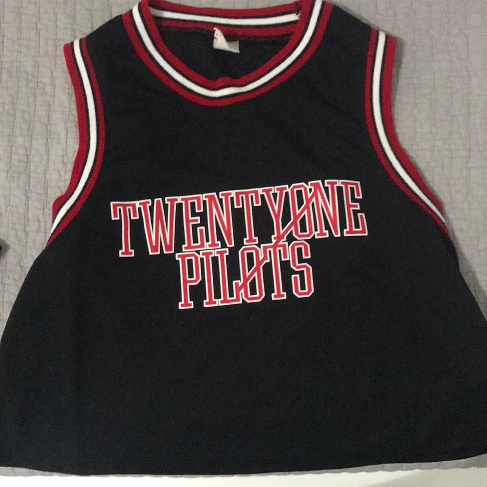 twenty one pilots crop top